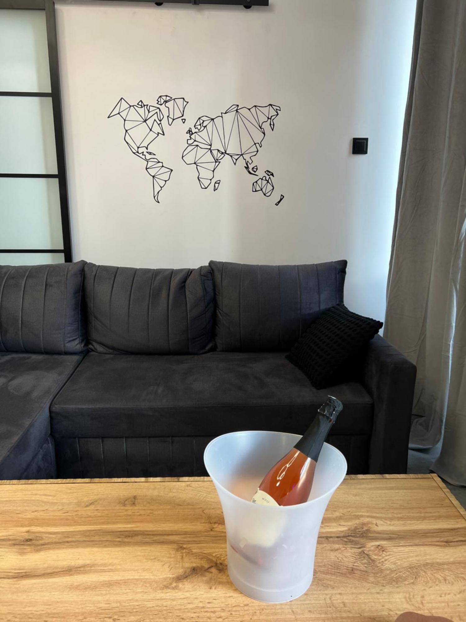 Loft W Centrum Z Jacuzzi فروتسواف المظهر الخارجي الصورة